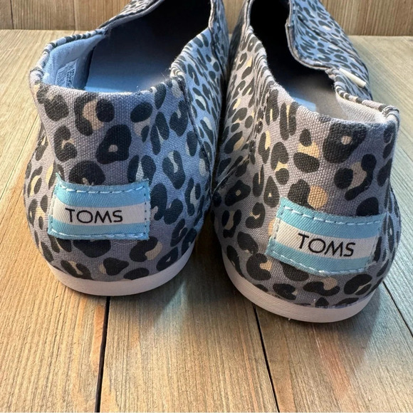 TOMS Women’s Alpargata Slip On Gray Leopard Cloth Shoes size 9.5 - Picture 4 of 7